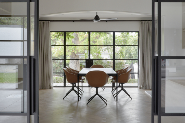 Robinson Road House | Design: Chan Architecture | Image: Tatjana Plitt Robinson Road House | Design: Chan Architecture | Image: Tatjana Plitt | Builtworks.com.au