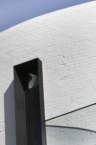 Twin Houses | Design: Architecture Saville Isaacs | Images: Kata Bayer | Builtworks.com.au