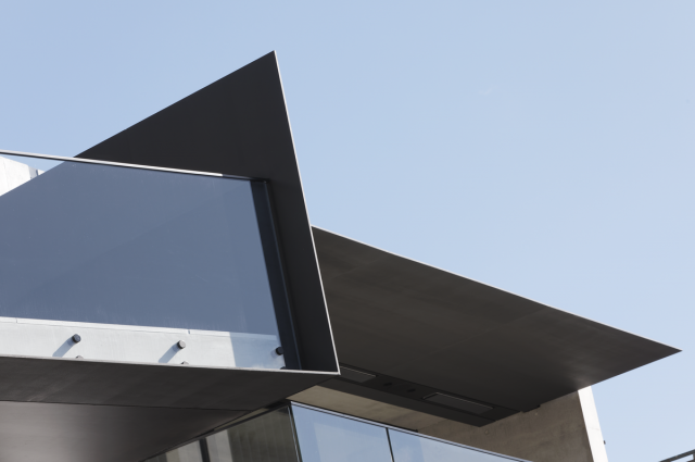 Twin Houses | Design: Architecture Saville Isaacs | Images: Kata Bayer | Builtworks.com.au