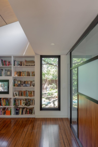 Courtyard House | Design: Rob Henry Architects | Image: LightStudies Photography Courtyard House | Design: Rob Henry Architects | Image: LightStudies Photography | Builtworks.com.au
