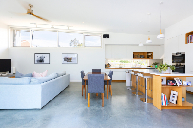 Charred Timber House | Design: Rob Henry Architects | Image: Ben King Photography | Builtworks.com.au