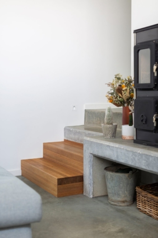 Charred Timber House | Design: Rob Henry Architects | Image: Ben King Photography | Builtworks.com.au