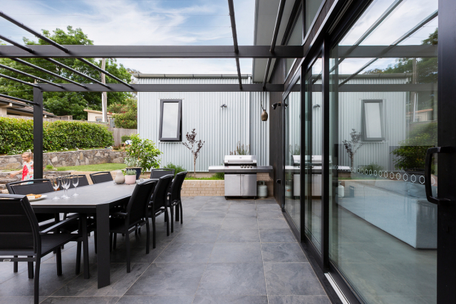 Charred Timber House | Design: Rob Henry Architects | Image: Ben King Photography | Builtworks.com.au