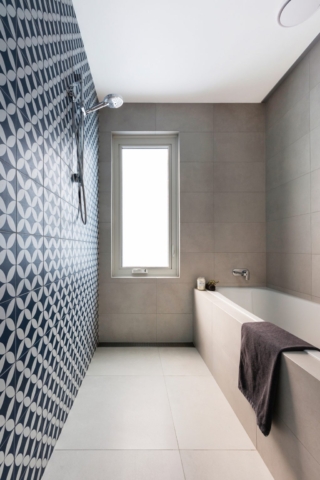 Charred Timber House | Design: Rob Henry Architects | Image: Ben King Photography | Builtworks.com.au