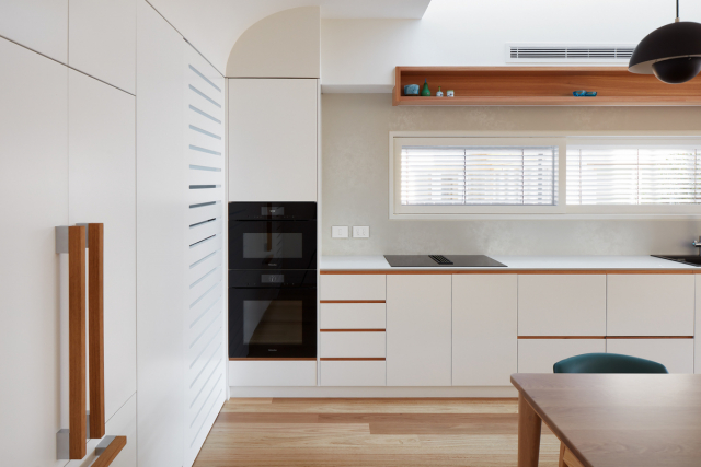 Semi Detached Smarts | Design: Hobbs Jamieson Architecture | Image: Luc Remond | Builtworks.com.au