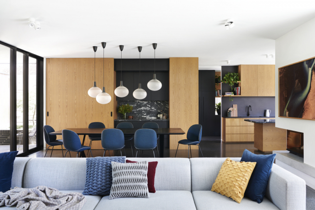 Biophilic Maxwell House | Interior Design: The Stylesmiths | Image: Fiona Susanto | Builtworks.com.au