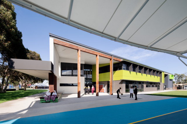 Al Siraat College | Design: Gray Puksand | Image: Tatjana Plitt | Builtworks.com.au