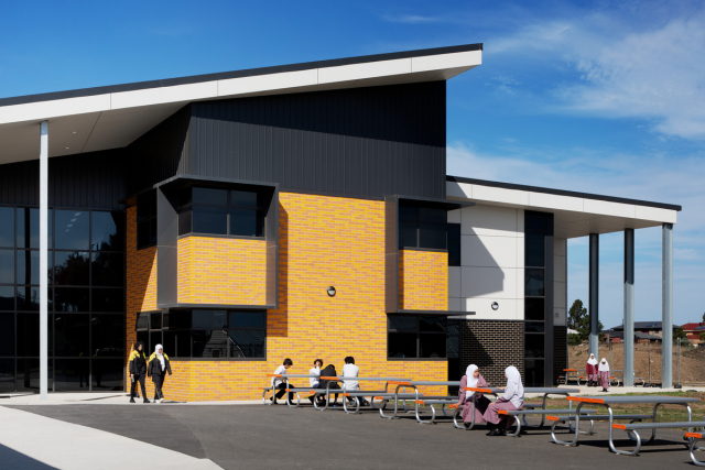 Al Siraat College | Design: Gray Puksand | Image: Tatjana Plitt | Builtworks.com.au