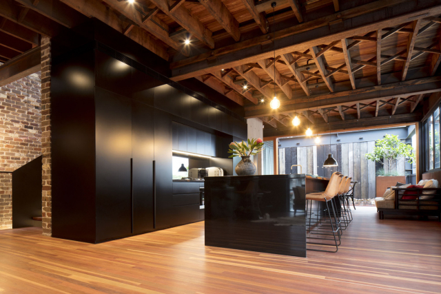 102 The Mill | Design: Carter Williamson Architects | Image: Brett Boardman | Builtworks.com.au