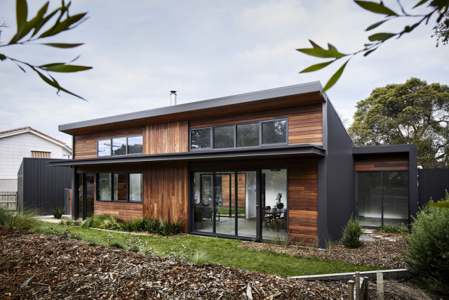 Seascape | Design: Atlas Architects | Image: Tess Kelly | Builtworks.com.au
