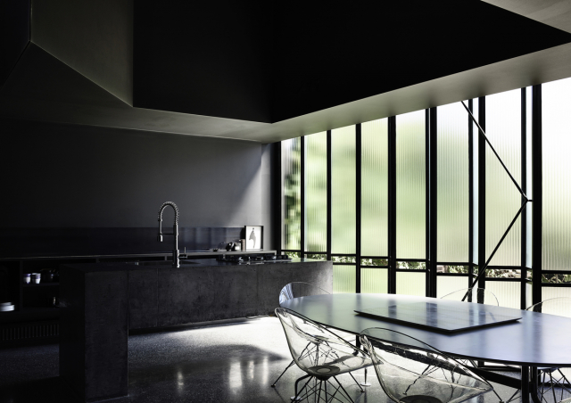 Powell Street House | Design: Robert Simeoni Architects | Image: Derek Swalwell | Builtworks.com.au