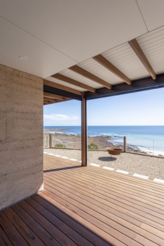 Yorke Peninsula Beach House | Design: Mountford Williamson Architecture | Image: David Sievers | Builtworks.com.au