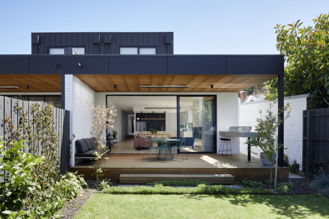 Dover Townhouses | Design: DOOD Studio | Image: Tatjana Plitt | Builtworks.com.au