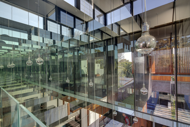 Spiegel Haus | Design: Carter Williamson Architects | Image: Brett Boardman | Builtworks.com.au