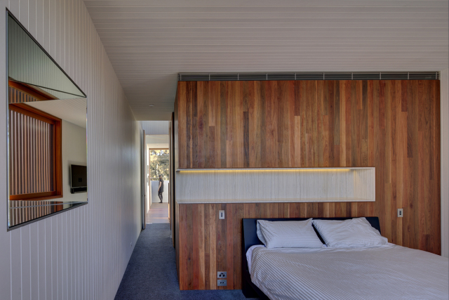 Spiegel Haus | Design: Carter Williamson Architects | Image: Brett Boardman | Builtworks.com.au