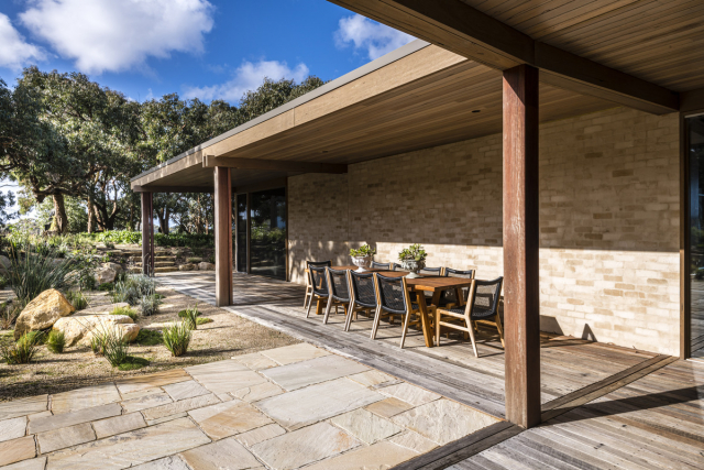 Bones House | Design: Lachlan Shepherd Architects | Image: Nic Stephens Photography Bones House | Design: Lachlan Shepherd Architects | Image: Nic Stephens Photography | Builtworks.com.au