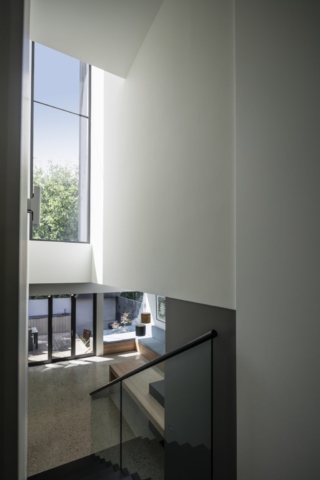 Vertical House | Design: Mitsuori Architects | Image: Michael Kai | Builtworks.com.au
