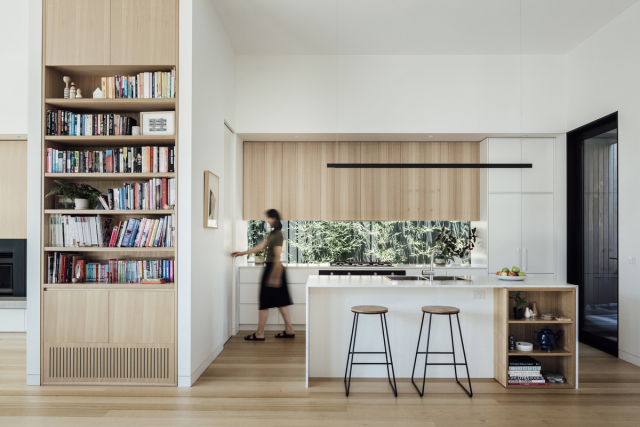 Sun Catcher House | Design: Mitsuori Architects | Image: Michael Kai Sun Catcher House | Design: Mitsuori Architects | Image: Michael Kai | Builtworks.com.au