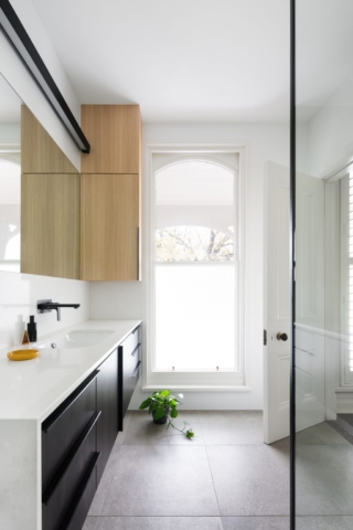 East Melbourne Terrace | Design: Corke Studio | Image: Emily Bartlett East Melbourne Terrace | Design: Corke Studio | Image: Emily Bartlett | Builtworks.com.au