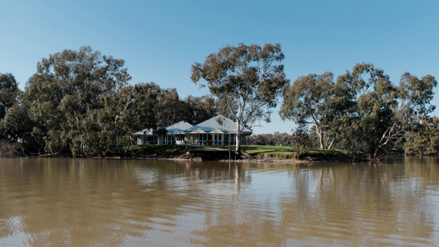 Urana Aquatic Leisure Centre | Design: Regional Design Service | Image: Nicholas Aylward and Georgie James Urana Aquatic Leisure Centre | Design: Regional Design Service | Image: Nicholas Aylward and Georgie James | Builtworks.com.au