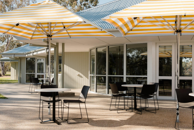 Urana Aquatic Leisure Centre | Design: Regional Design Service | Image: Nicholas Aylward and Georgie James Urana Aquatic Leisure Centre | Design: Regional Design Service | Image: Nicholas Aylward and Georgie James | Builtworks.com.au