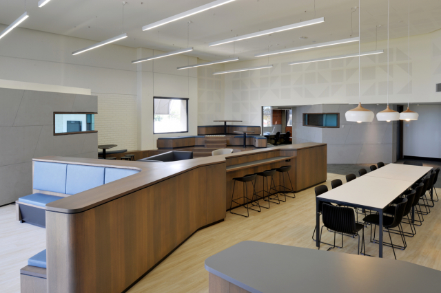 Footscray Nicholson Learning Commons | Design: Cox Architecture | Image: Dianna Snape Footscray Nicholson Learning Commons | Design: Cox Architecture | Image: Dianna Snape | Builtworks.com.au