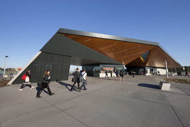 South Morang Rail Extension | Design: Cox Architecture | Image: Dianna Snape | Builtworks.com.au