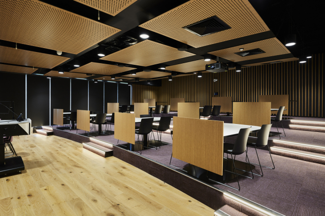 Wesley College Drennen Centre | Design: Cox Architecture | Image: Fi Storey Wesley College Drennen Centre | Design: Cox Architecture | Image: Fi Storey | Builtwworks.com.au