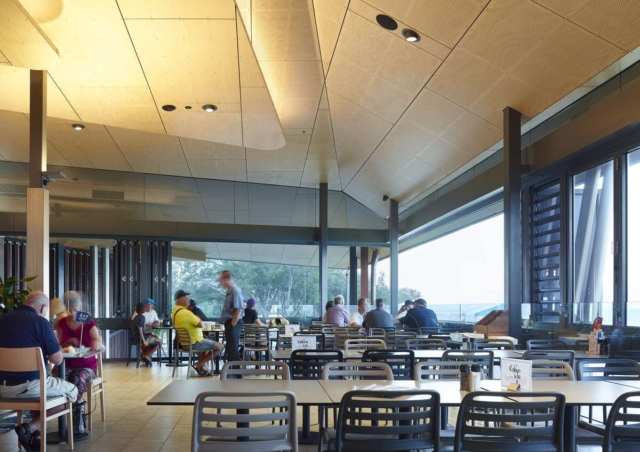 Kurrawa Surf Life Saving Club | Design: Arkhefield | Image: Scott Burrows Kurrawa Surf Life Saving Club | Design: Arkhefield | Image: Scott Burrows | Builtworks.com.au