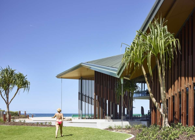 Kurrawa Surf Life Saving Club | Design: Arkhefield | Image: Scott Burrows Kurrawa Surf Life Saving Club | Design: Arkhefield | Image: Scott Burrows | Builtworks.com.au
