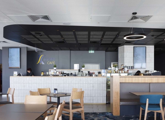 Kurrawa Surf Life Saving Club | Design: Arkhefield | Image: Scott Burrows Kurrawa Surf Life Saving Club | Design: Arkhefield | Image: Scott Burrows | Builtworks.com.au