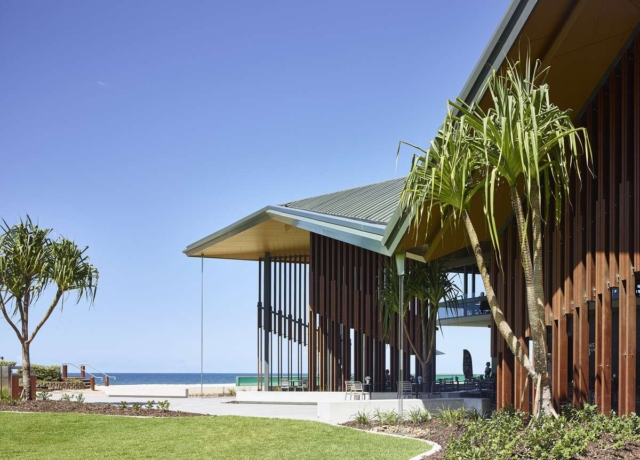 Kurrawa Surf Life Saving Club | Design: Arkhefield | Image: Scott Burrows Kurrawa Surf Life Saving Club | Design: Arkhefield | Image: Scott Burrows | Builtworks.com.au