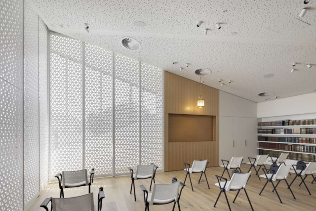 Jewish Care Anne and Eric Smorgon Active Living Centre | Design: DesignInc | Image: Dianna Snape Jewish Care Anne and Eric Smorgon Active Living Centre | Design: DesignInc | Image: Dianna Snape | Builtworks.com.au