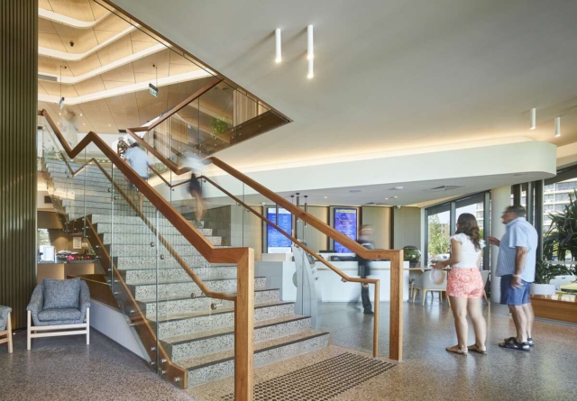 Kurrawa Surf Life Saving Club | Design: Arkhefield | Image: Scott Burrows Kurrawa Surf Life Saving Club | Design: Arkhefield | Image: Scott Burrows | Builtworks.com.au