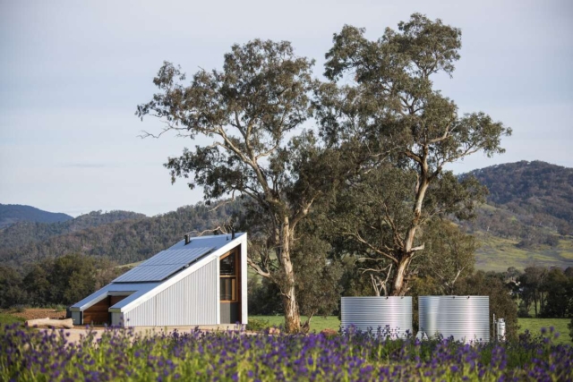 Gawthorne's Hut | Design: Cameron Anderson Architects | Image: Amber Creative | Builtworks.com.au