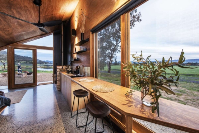 Gawthorne's Hut | Design: Cameron Anderson Architects | Image: Amber Creative | Builtworks.com.au