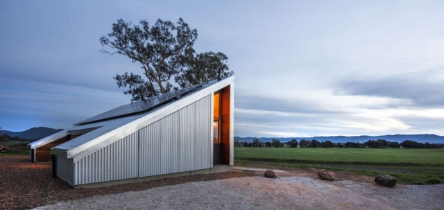 Gawthorne's Hut | Design: Cameron Anderson Architects | Image: Amber Creative | Builtworks.com.au