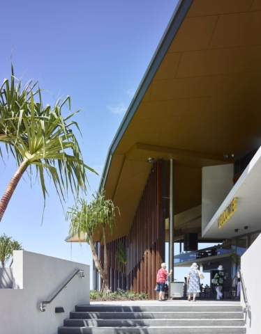 Kurrawa Surf Life Saving Club | Design: Arkhefield | Image: Scott Burrows Kurrawa Surf Life Saving Club | Design: Arkhefield | Image: Scott Burrows | Builtworks.com.au