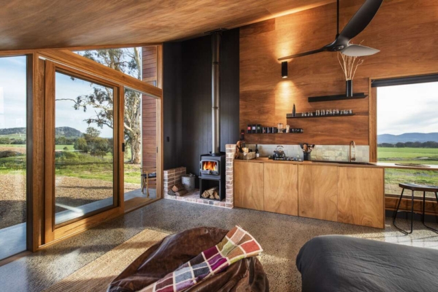 Gawthorne's Hut | Design: Cameron Anderson Architects | Image: Amber Creative | Builtworks.com.au