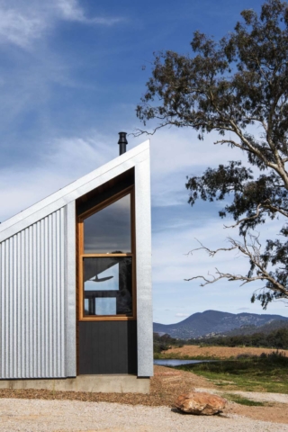 Gawthorne's Hut | Design: Cameron Anderson Architects | Image: Amber Creative | Builtworks.com.au