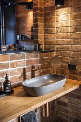 Gawthorne's Hut | Design: Cameron Anderson Architects | Image: Amber Creative | Builtworks.com.au
