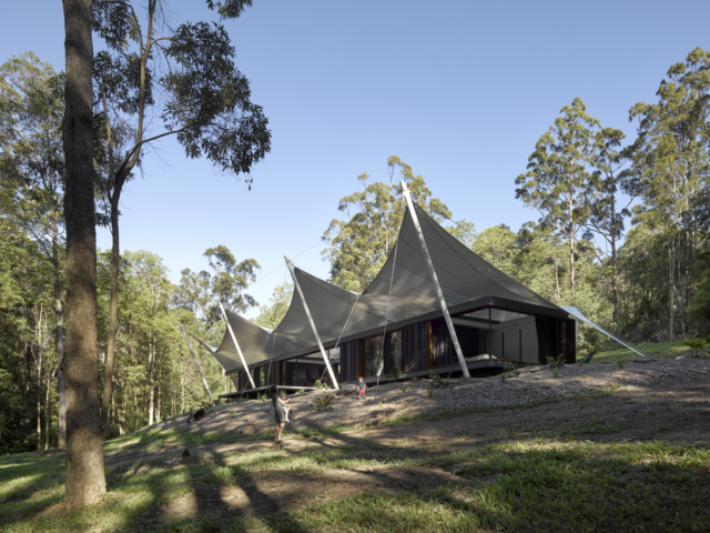 Tent House | Design: Sparks Architects | Image: Christopher Frederick Jones Tent House | Design: Sparks Architects | Image: Christopher Frederick Jones | Builtworks.com.au