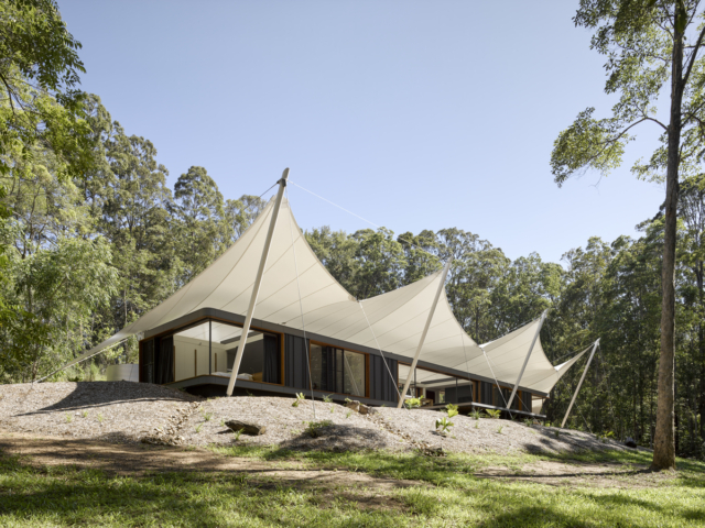 Tent House | Design: Sparks Architects | Image: Christopher Frederick Jones Tent House | Design: Sparks Architects | Image: Christopher Frederick Jones | Builtworks.com.au