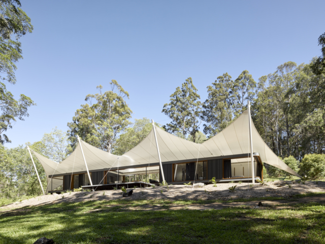 Tent House | Design: Sparks Architects | Image: Christopher Frederick Jones Tent House | Design: Sparks Architects | Image: Christopher Frederick Jones | Builtworks.com.au
