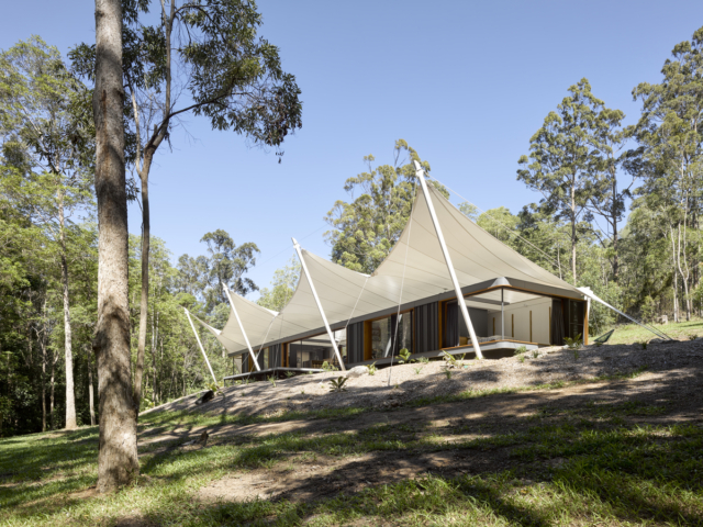 Tent House | Design: Sparks Architects | Image: Christopher Frederick Jones Tent House | Design: Sparks Architects | Image: Christopher Frederick Jones | Builtworks.com.au