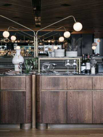 Barangaroo House | Design: H-E Architects and Etic | Image: Felix Forest Barangaroo House | Design: H-E Architects and Etic | Image: Felix Forest | Builtworks.com.au