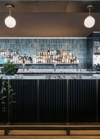 Barangaroo House | Design: H-E Architects and Etic | Image: Felix Forest Barangaroo House | Design: H-E Architects and Etic | Image: Felix Forest | Builtworks.com.au