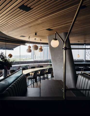 Barangaroo House | Design: H-E Architects and Etic | Image: Felix Forest Barangaroo House | Design: H-E Architects and Etic | Image: Felix Forest | Builtworks.com.au