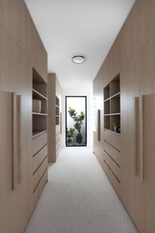 Amaroo | Design: Alexandra Buchanan Architecture | Image: Louise Roche and Villa Styling | Builtworks.com.au