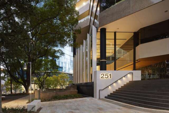 251 Vista Green | Design: Cox Architecture | Image: Robert Frith | Builtworks.com.au